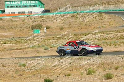 media/Jun-01-2025-CalClub SCCA (Sun) [[eae223c5dd]]/Group 5/Qualifying/